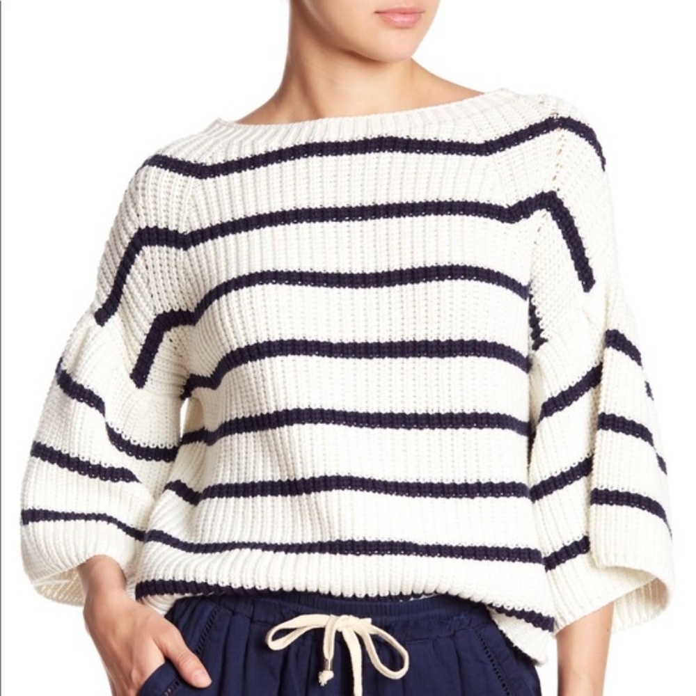 Fate by LFD | Navy & White Striped Sweater Size S